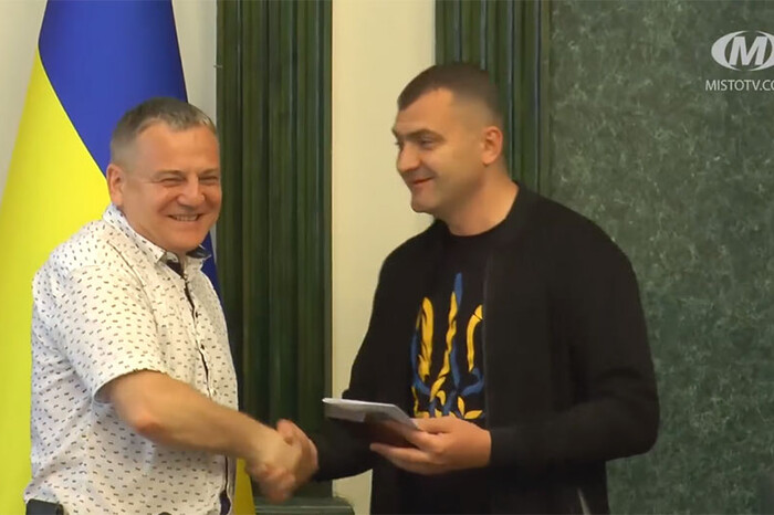 Хмельницкий чиновник, задержанный СБУ, получил от городских властей "халявную" квартиру