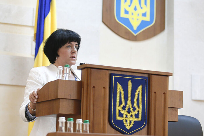 Колишня членкиня Рахункової палати, яка знайшла порушення на понад мільярд гривень в Апараті Ради, судитиметься через своє звільнення