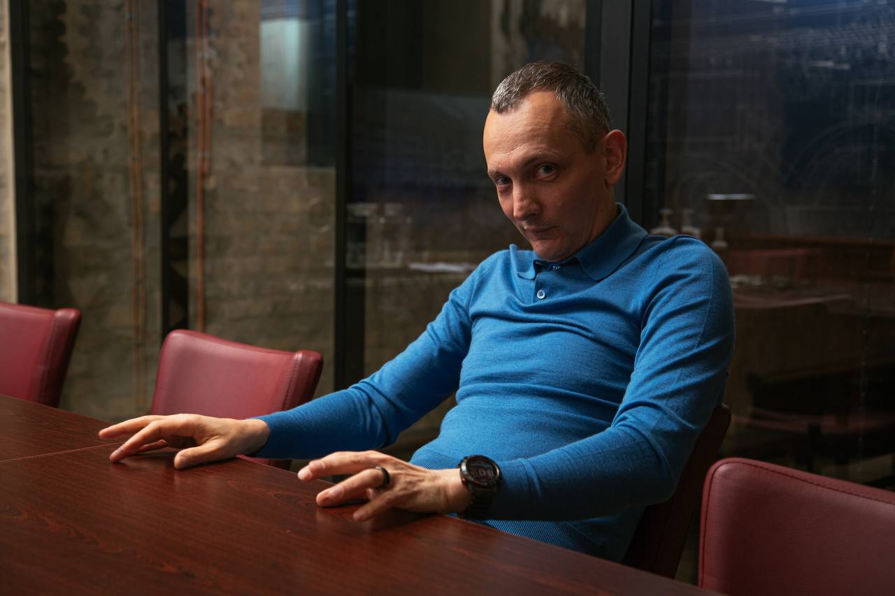 Фигурант уголовного дела по хищениям на "Большом строительстве" Юрий Голик скрылся из Украины со справкой об инвалидности