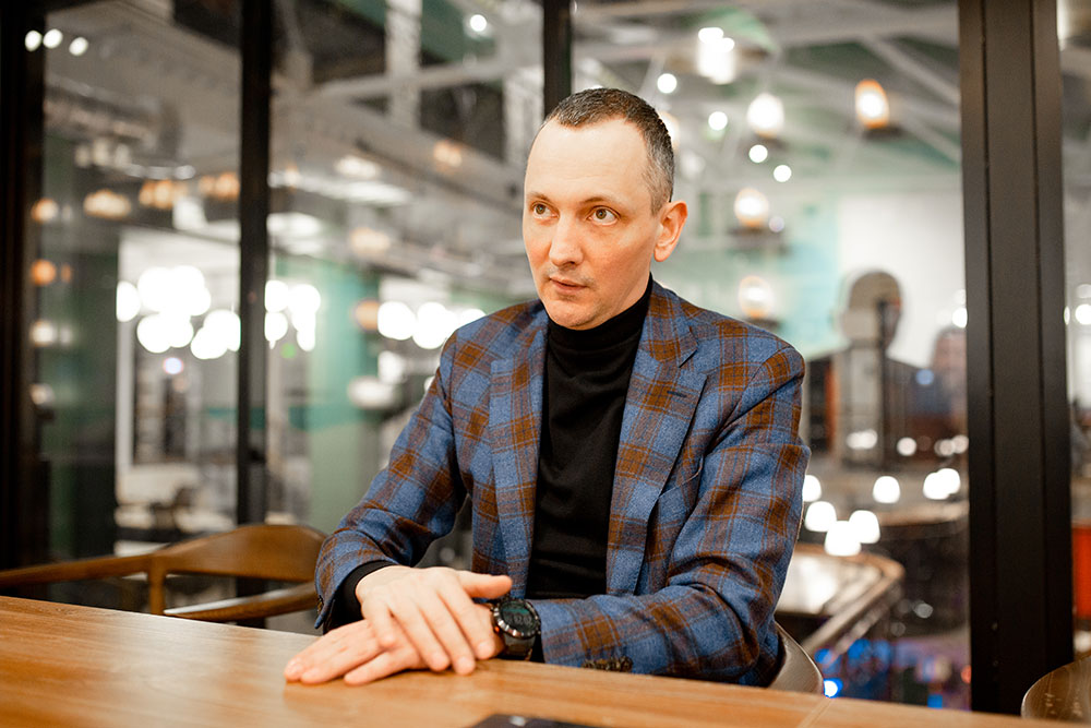 Фігурант розслідування про корупцію Юрій Голик досі має право виїзду за кордон як волонтер - документ