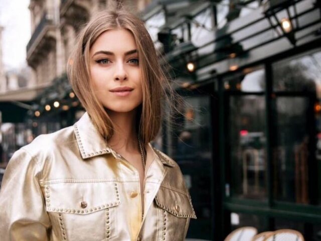 Онука Софії Ротару продає масажери для обличчя по 60 доларів за штуку