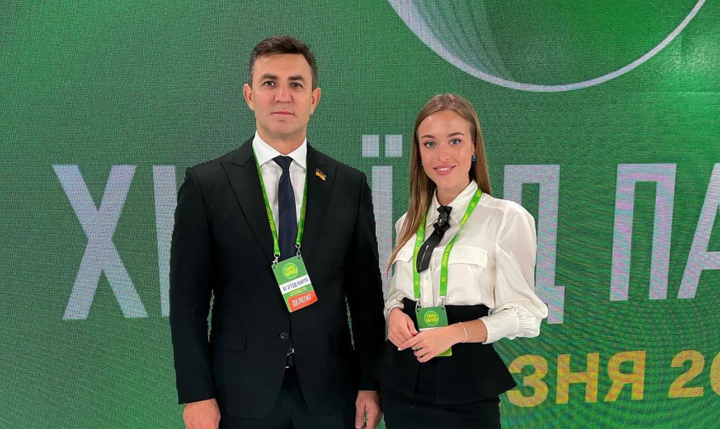 Помічниця Тищенка Евеліна Андрієвська зареєструвала ГО з назвою неіснуючої слідчої комісії Ради, - ЧЕСНО