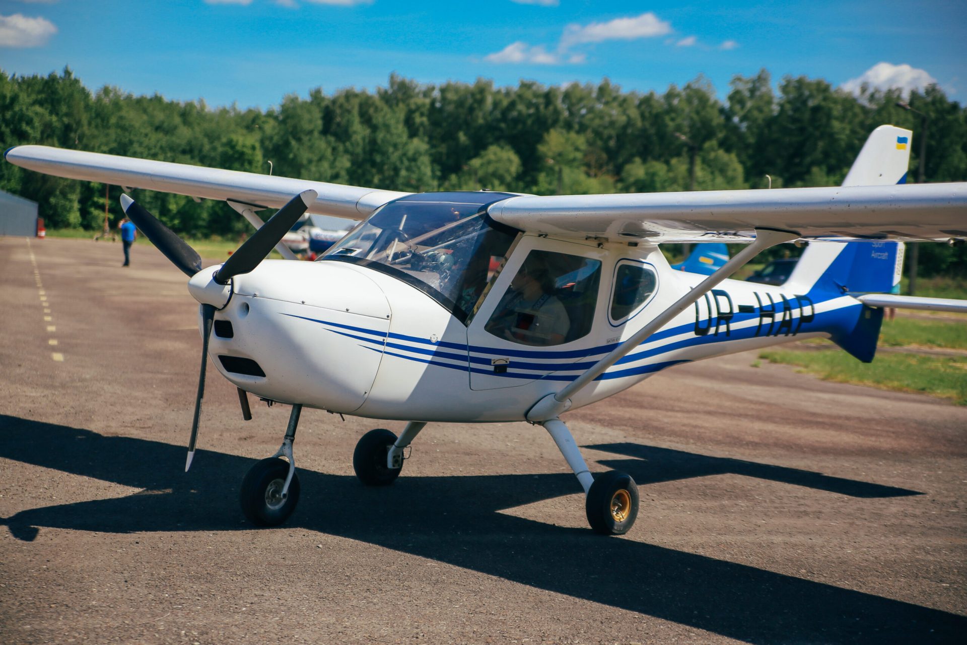 У Харкові курсант розбився під час навчального польоту на літаку К-10 Swift