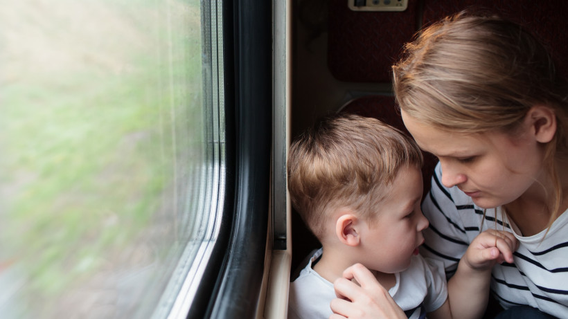 Укрзалізниця запустила перший дитячий вагон для найменших пасажирів