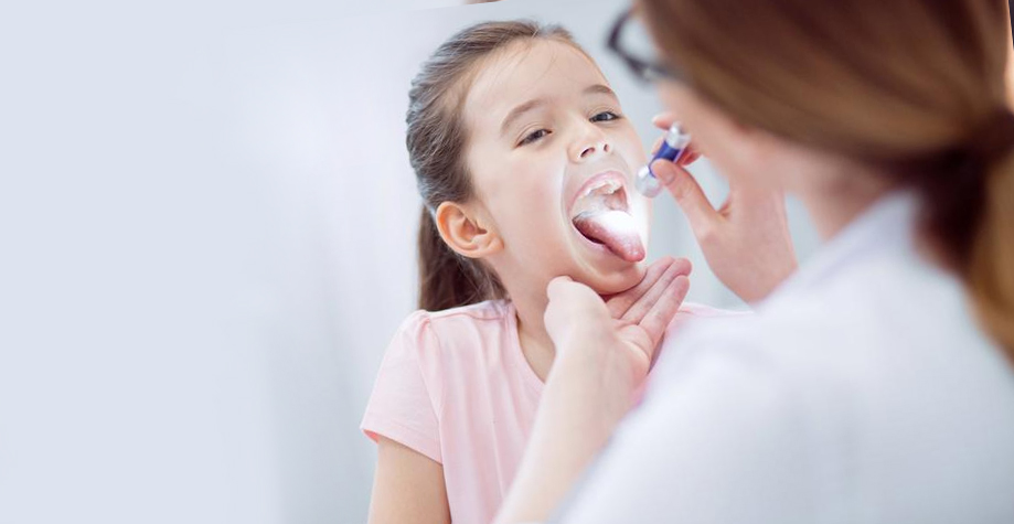 Дифтерія: які симптоми хвороби, як лікуватися та чому важливі щеплення