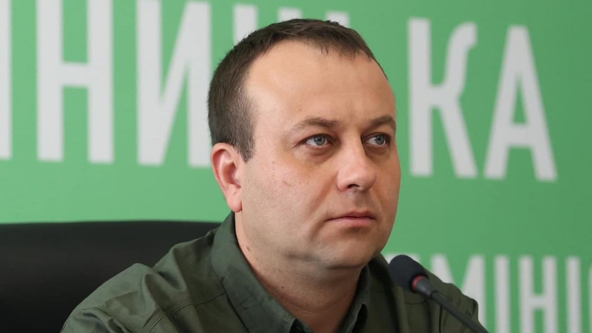 Сергей Борзов и его тесть У Наума Баруля есть бизнес в Крыму и платят налоги оккупантам, - СМИ