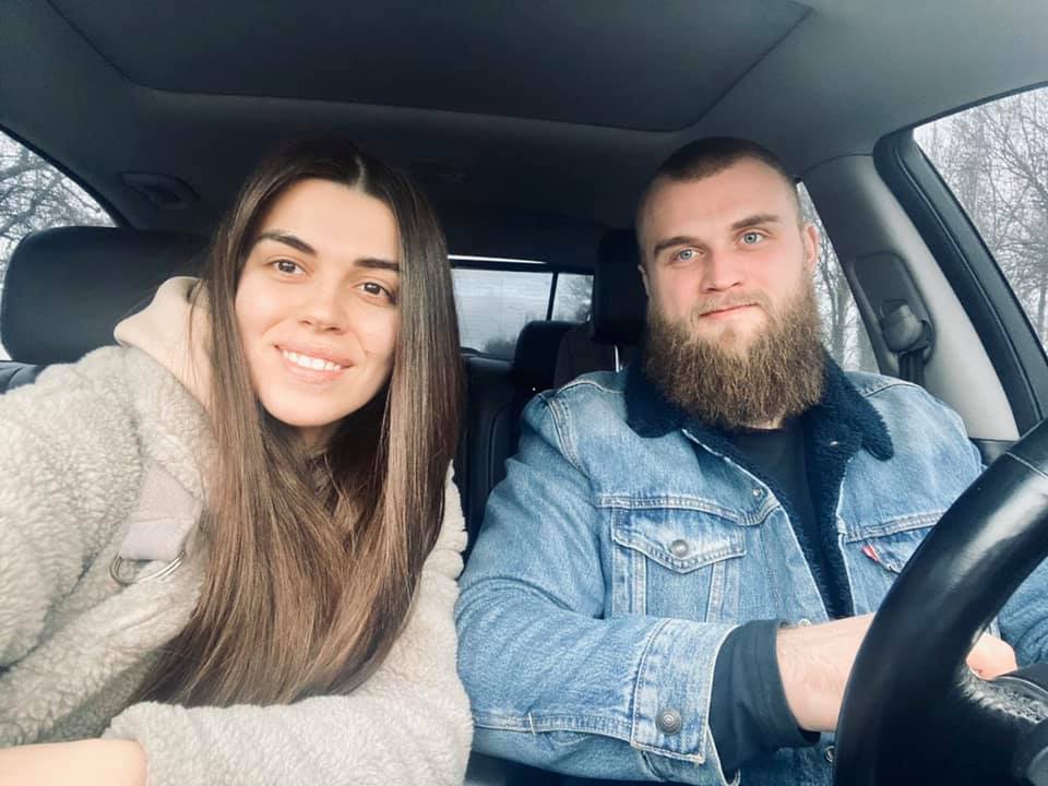 Как выглядят жена и дети беглого нардепа Артема Дмитрука (фото)