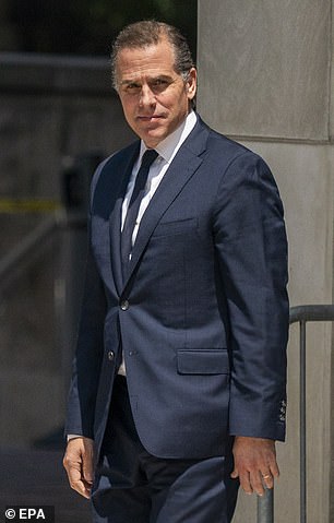 Кенес Ракишев: Кадыров, санкции, броневики Арлан от KPE LLP и зачистка Daily Mail