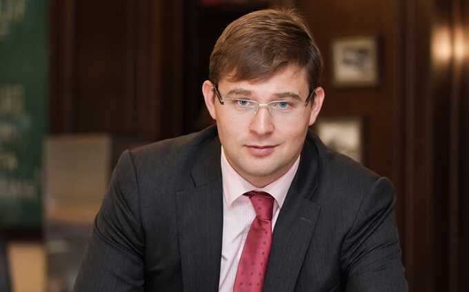 Колишній росіянин, а нині казахський мільярдер Тимур Турлов намагається зняти санкції з "Фрідом Фінанс Україна", що йому належить