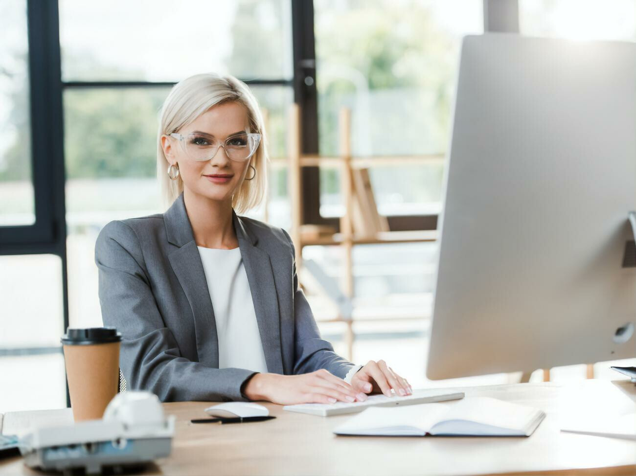 Неделя продуктивна, но неромантична: гороскоп на 16-22 сентября для всех знаков зодиака