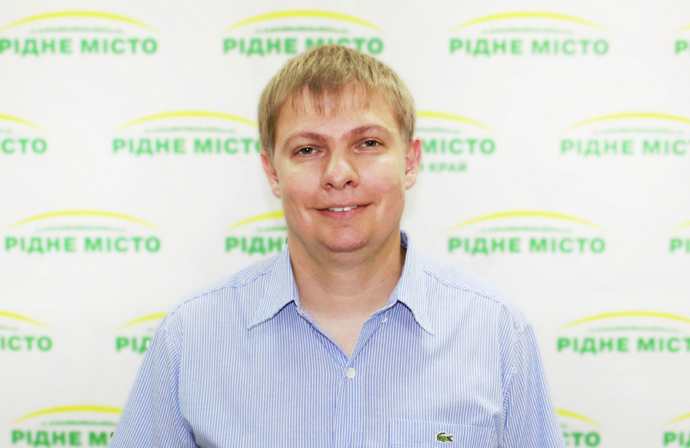 Депутат Полтавської міськради Євген Дикань знепритомнів під час слідчих дій БЕБ (фото)