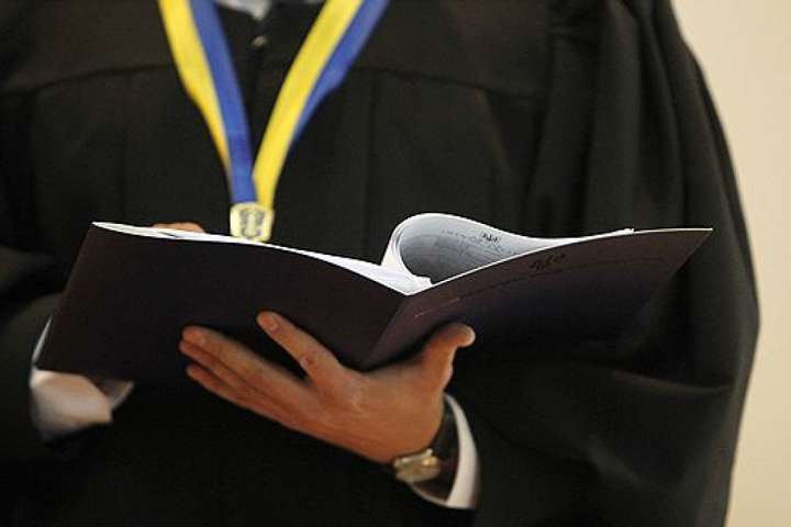 Суддям місцевих судів встановлять щомісячну доплату 10,5 тисяч гривень - проєкт бюджету-2025