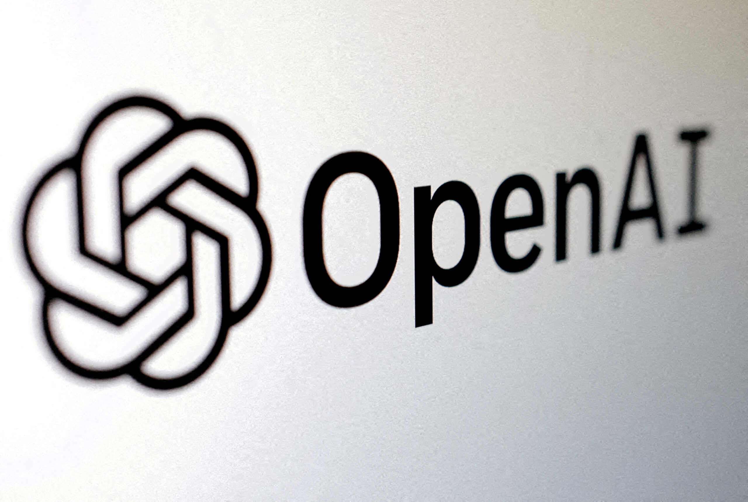 В США впервые подали иск против OpenAI из-за рисков ChatGPT для несовершеннолетних