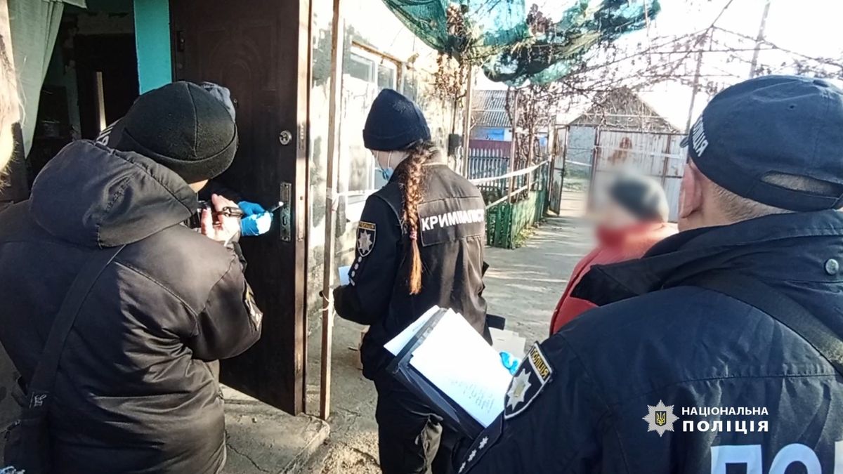 На Одещині чоловік відрубав голову мололітній дитині