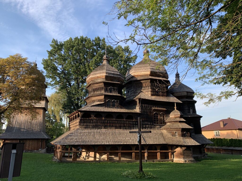 Яке свято 14 листопада та хто відзначає сьогодні іменини