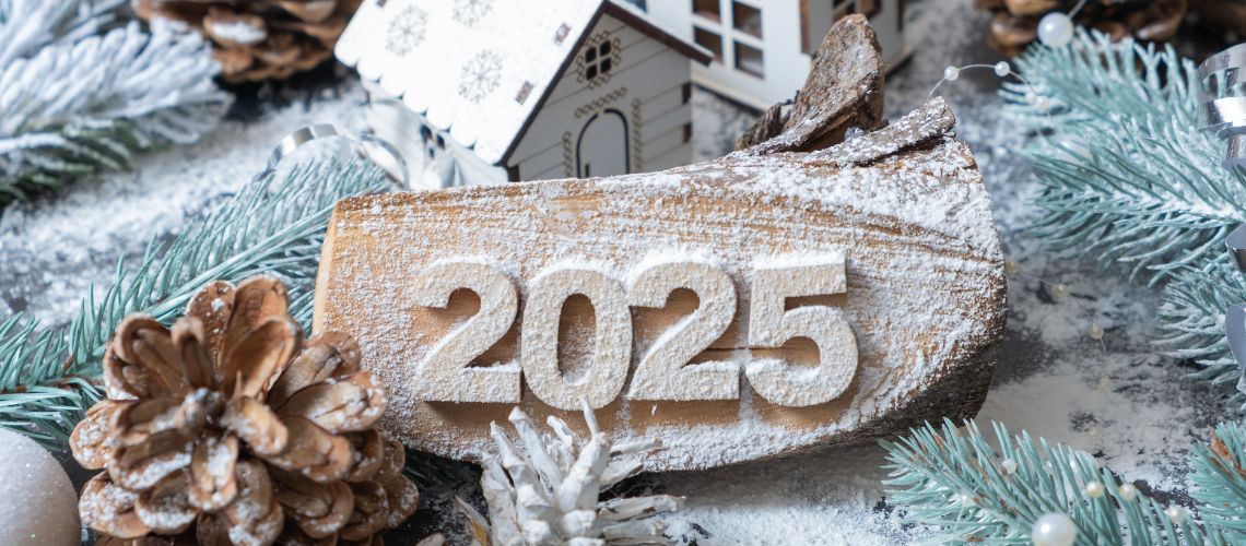 Щирі привітання на Новий 2025 рік у прозі з листівками для близьких і друзів