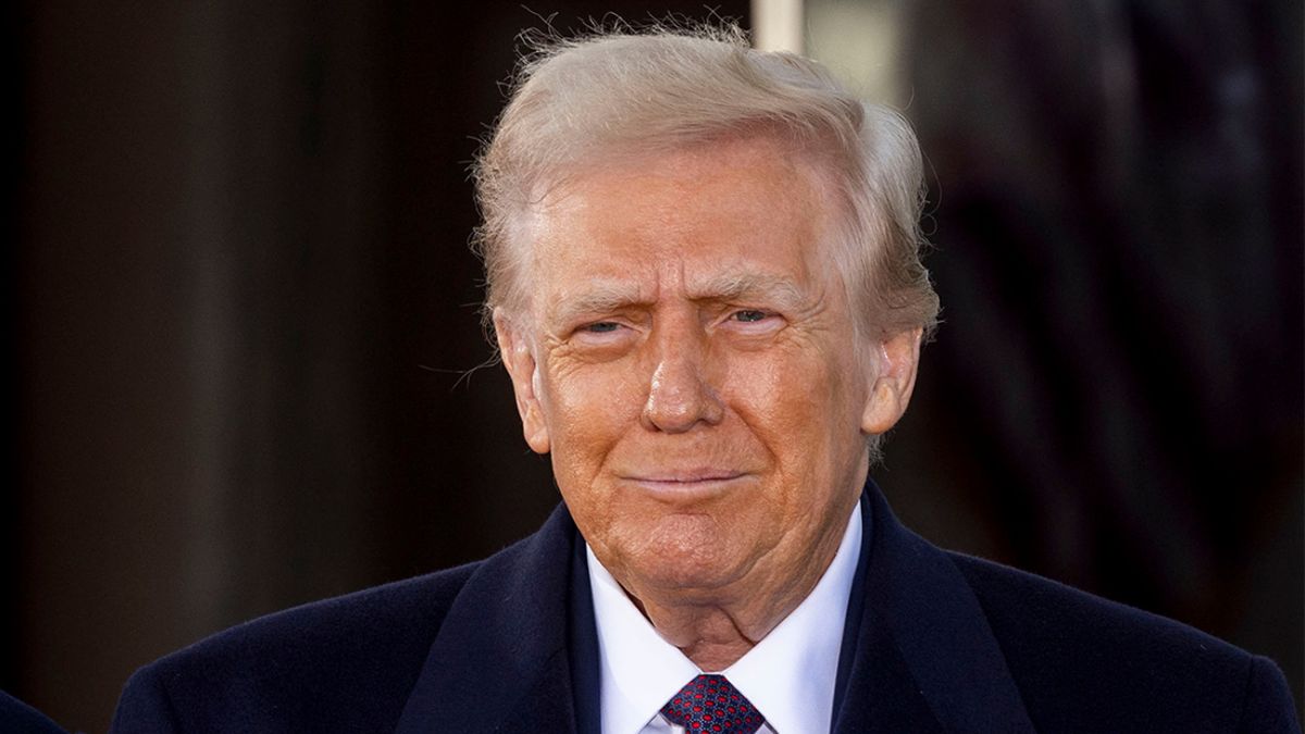 Администрация Трампа приостановила ключевые программы приема иммигрантов, включая украинцев – NYT