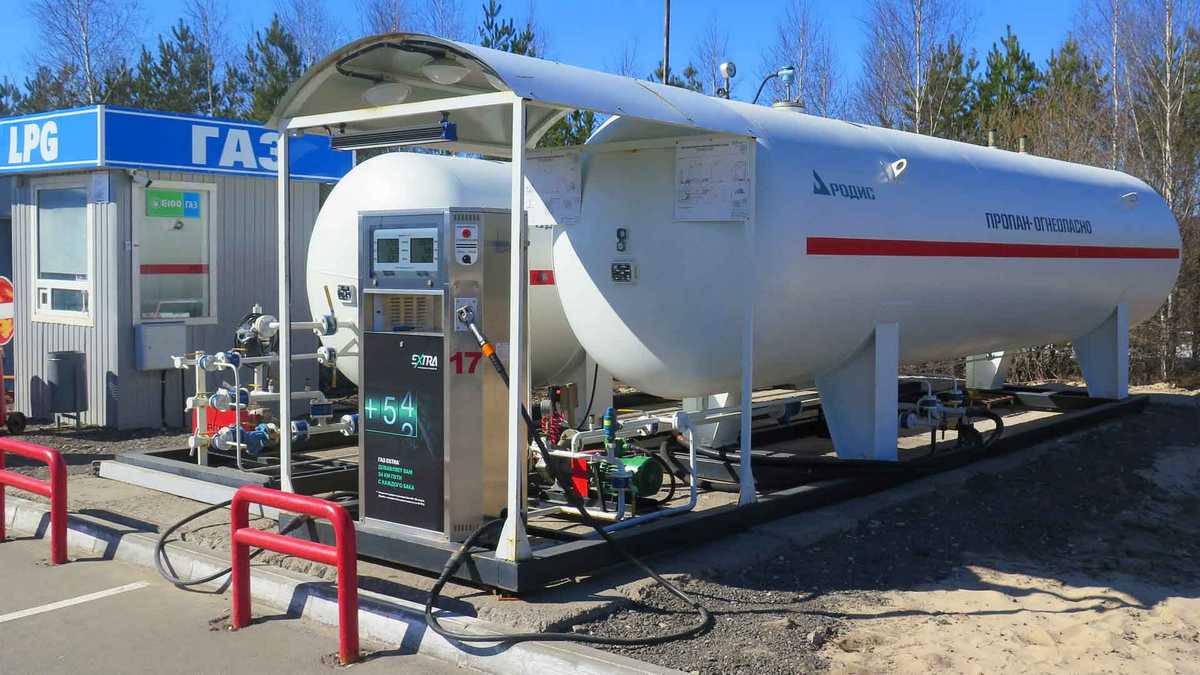 Автогаз на українських АЗС подорожчав: акцизи та зовнішні фактори підняли ціни на 65 копійок за літр