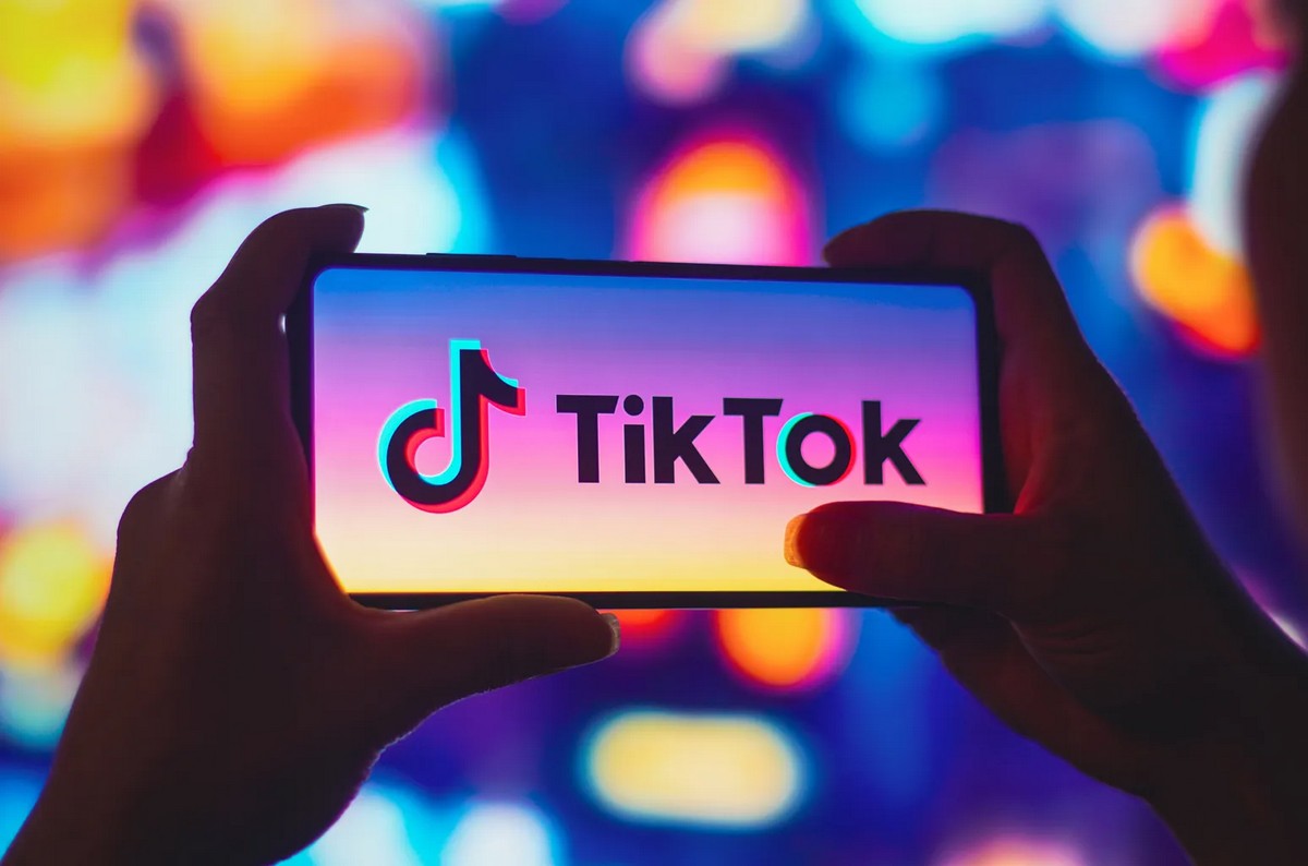 Небезпечний тренд у TikTok: поліція закликає батьків і дітей до обережності