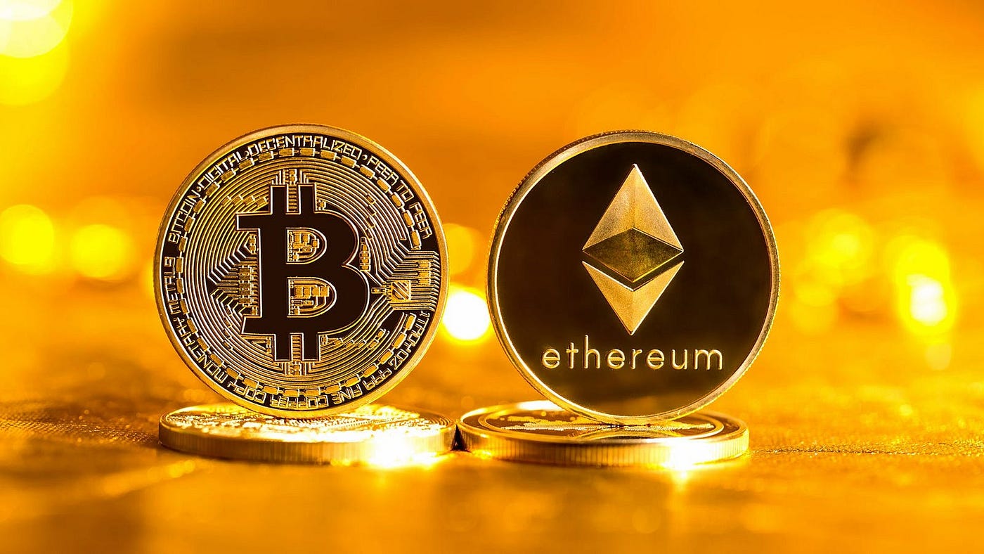 Bitcoin різко впав після введення мит Трампом: крипторинок охопила паніка