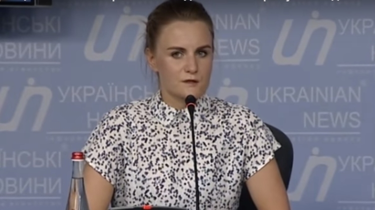 В Киеве сожгли машину подсанкционной бывшей заместительницы главреда "Страна.юа" Светланы Крюковой