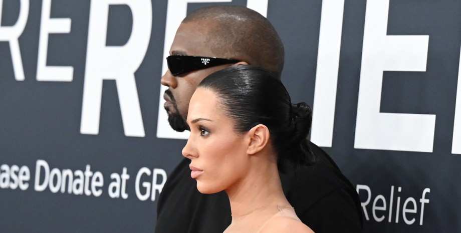 Каньє Вест  і Бьянка Цензорі розлучаються після "голого" скандалу на "Греммі"