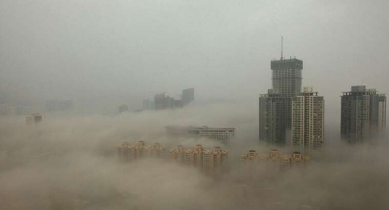 Брудна хмара накриє Україну: які області опиняться в зоні ризику