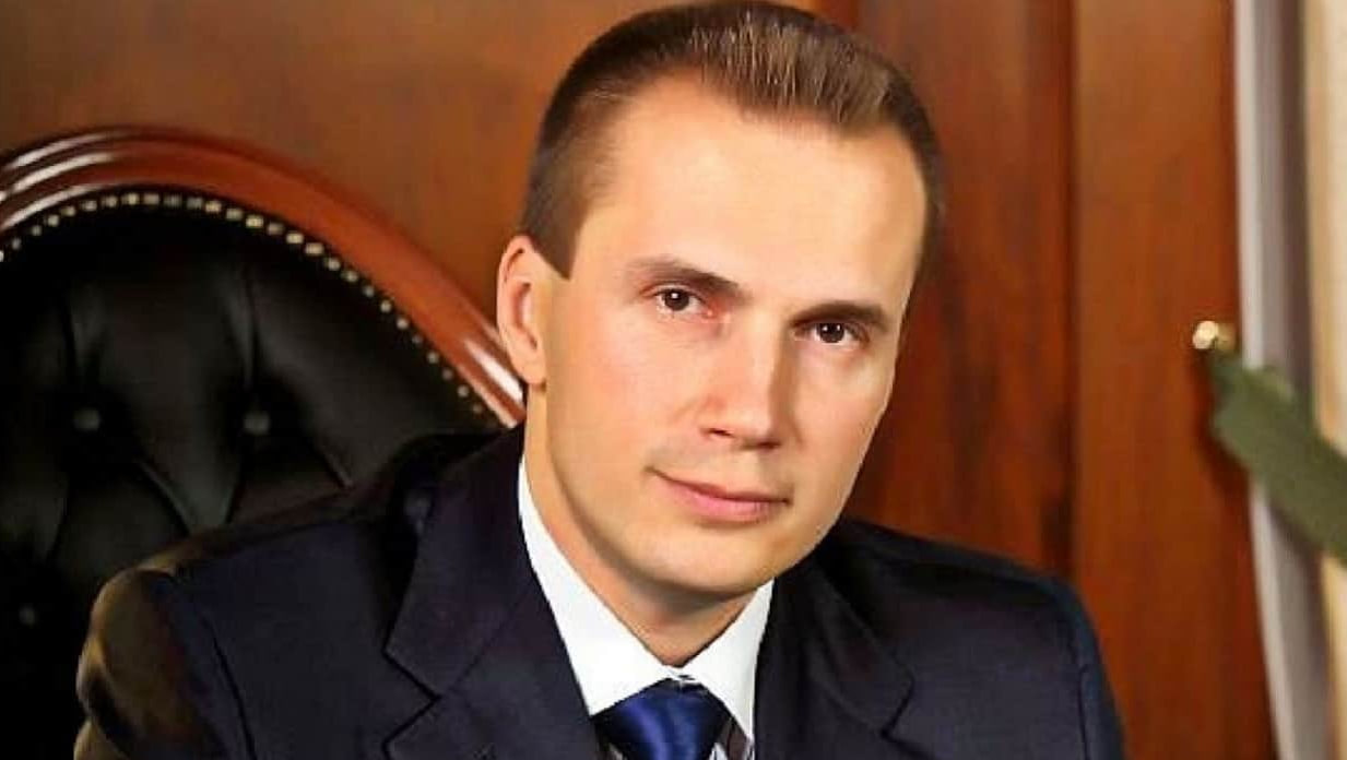 Син Януковича заробляє на вугіллі з окупованого Донбасу – розслідування