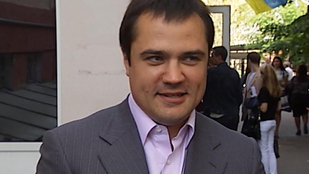 НАБУ оголосило в розшук бізнесмена Дениса Комарницького