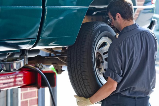 Когда лучше заменять зимние шины на летние: советы экспертов