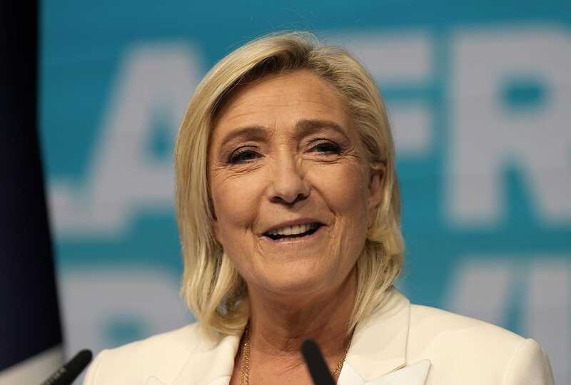 Французскую "подругу путина", лидера ультраправых Марин Ле Пен осудили на чктыре года