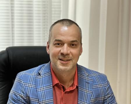 Проректор КНТЭУ Алексей Куликов задекларировал криптовалюту на миллион гривен