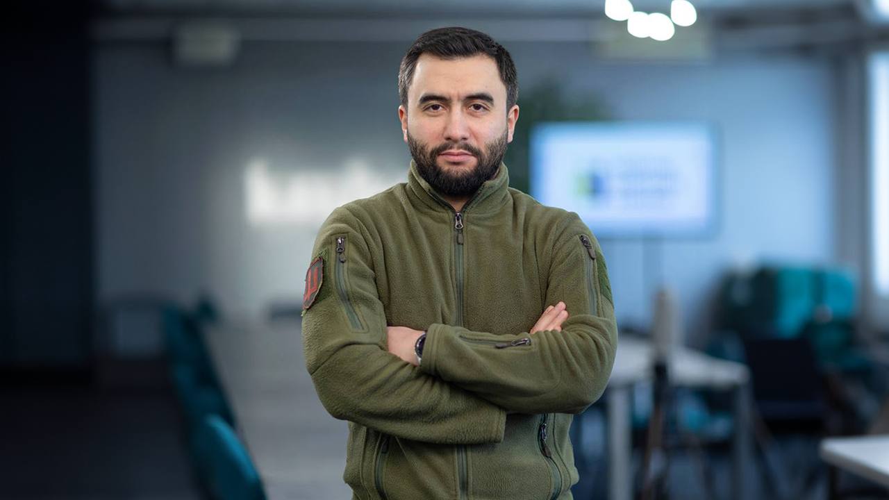 Срывы закупок для армии: «Государственный оператор тыла» Минобороны не смог приобрести шлемы и продукты