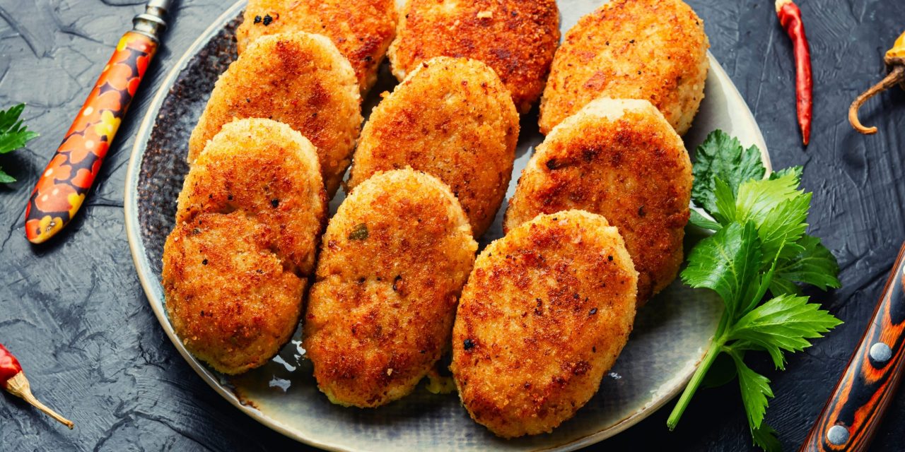 Постные котлеты без хлеба и яиц: простой рецепт