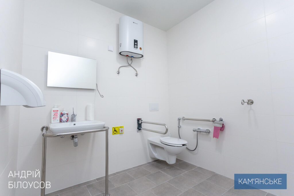 Оновлена амбулаторія Кам'янського