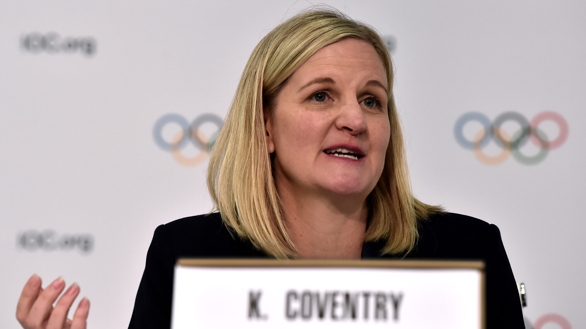 Новоизбранная президент МОК Кирсти Ковентри хочет вернуть россиян на Олимпиаду