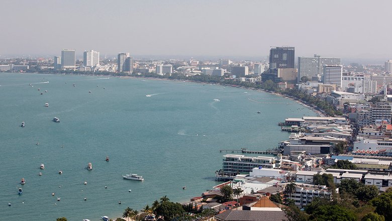 В Бангкоке падают здания из-за мощного землетрясения: проводится массовая эвакуация жителей