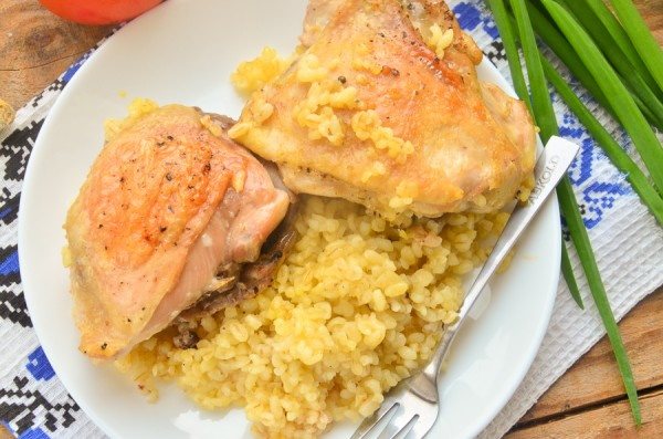 Простые рецепты вкусности: индюшиная голень с булгуром, запеченная в рукаве