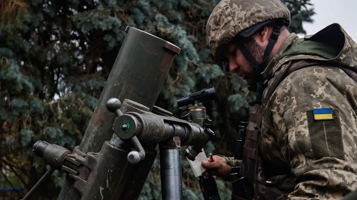 Украинцы поддерживают временное прекращение огня, но с условиями: результаты свежего опроса