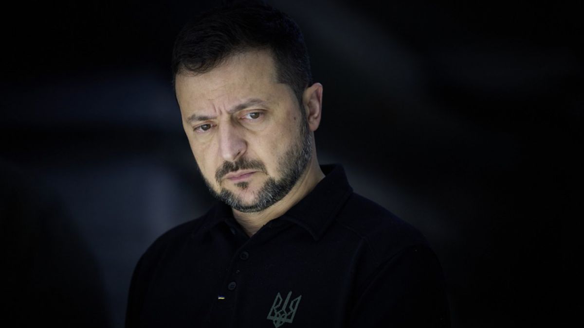 Доверие к Зеленскому выросло до 68%: опрос КМИС