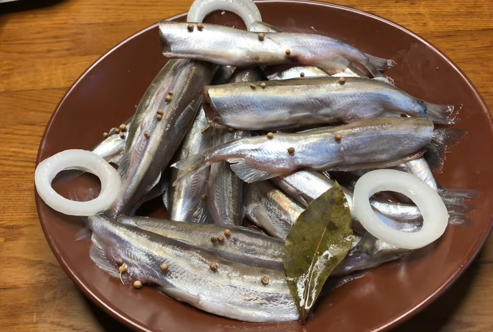 Простые рецепты вкусности: маринованная мойва