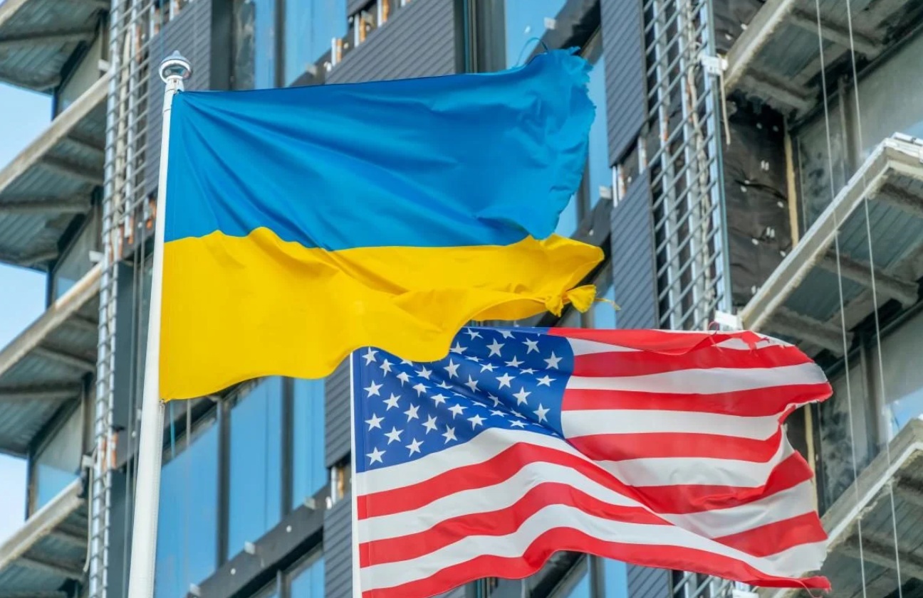 США можуть повністю припинити військову допомогу Україні: під загрозою розвіддані, навчання та постачання зброї