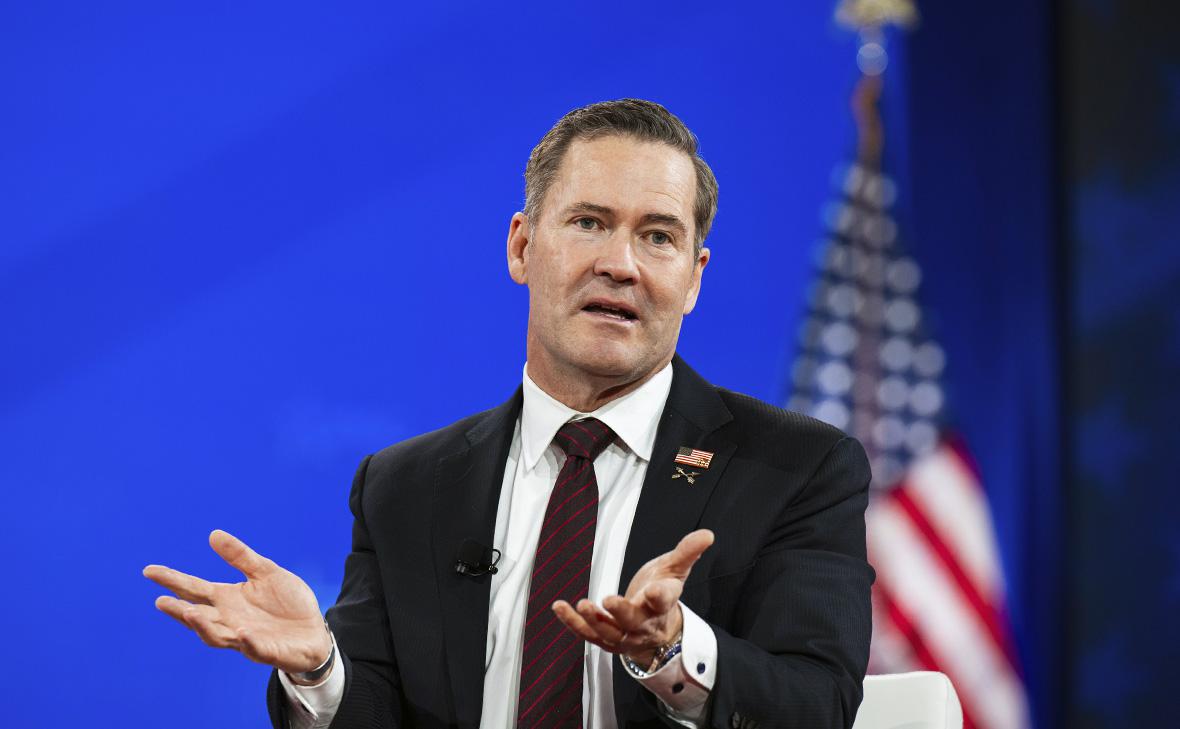 Майкл Уолтц заявил, что Украина остается одной из самых коррумпированных стран мира