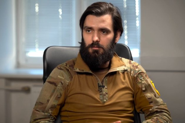 Бывший начштаба "Азова" Богдан Кротевич заявил, что его лишили ордена из-за критики главкома Сырского