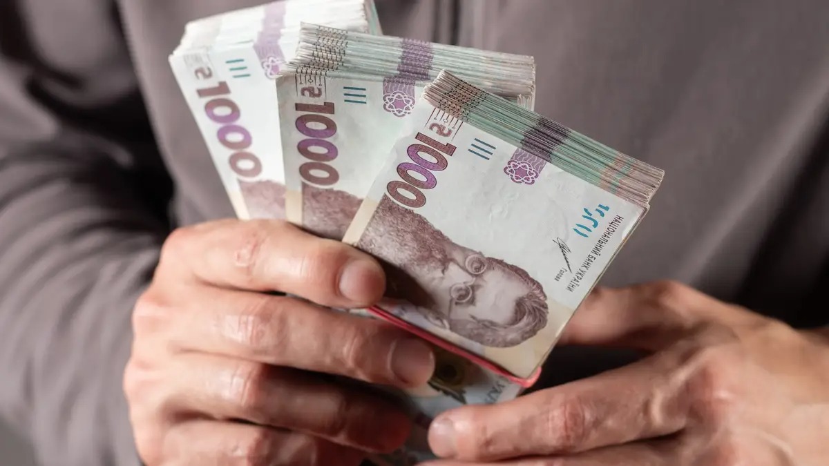 Посадовець Держпродспоживслужби на Одещині Руслан Ахмадуллін задекларував елітну нерухомість, вантажівку та значні заощадження