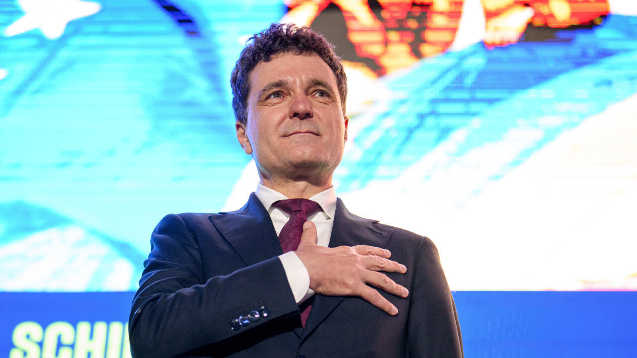 Проєвропейський Нікушор Дан став новим президентом Румунії: підраховано 100% голосів