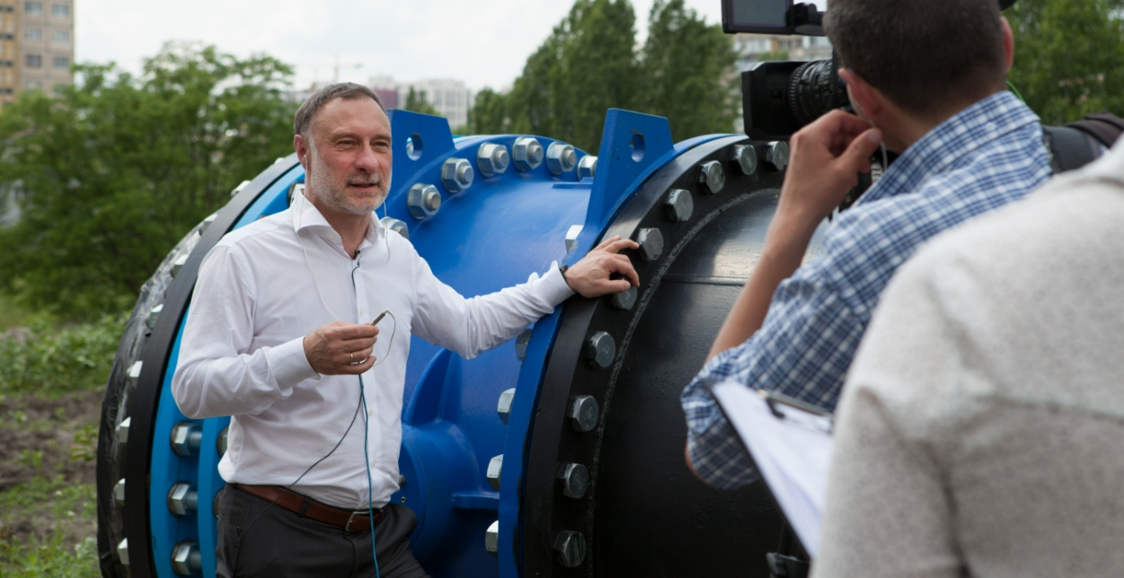 Заступник гендиректора «Київводоканалу» Дмитро Новицький задекларував яхту, іноземні акції та $60 тис. дружини в польському банку