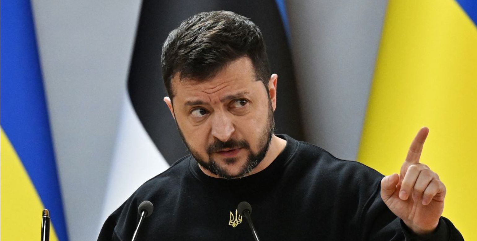 Зеленский объявил новые санкции против посредников России: под удар попадут компании из третьих стран