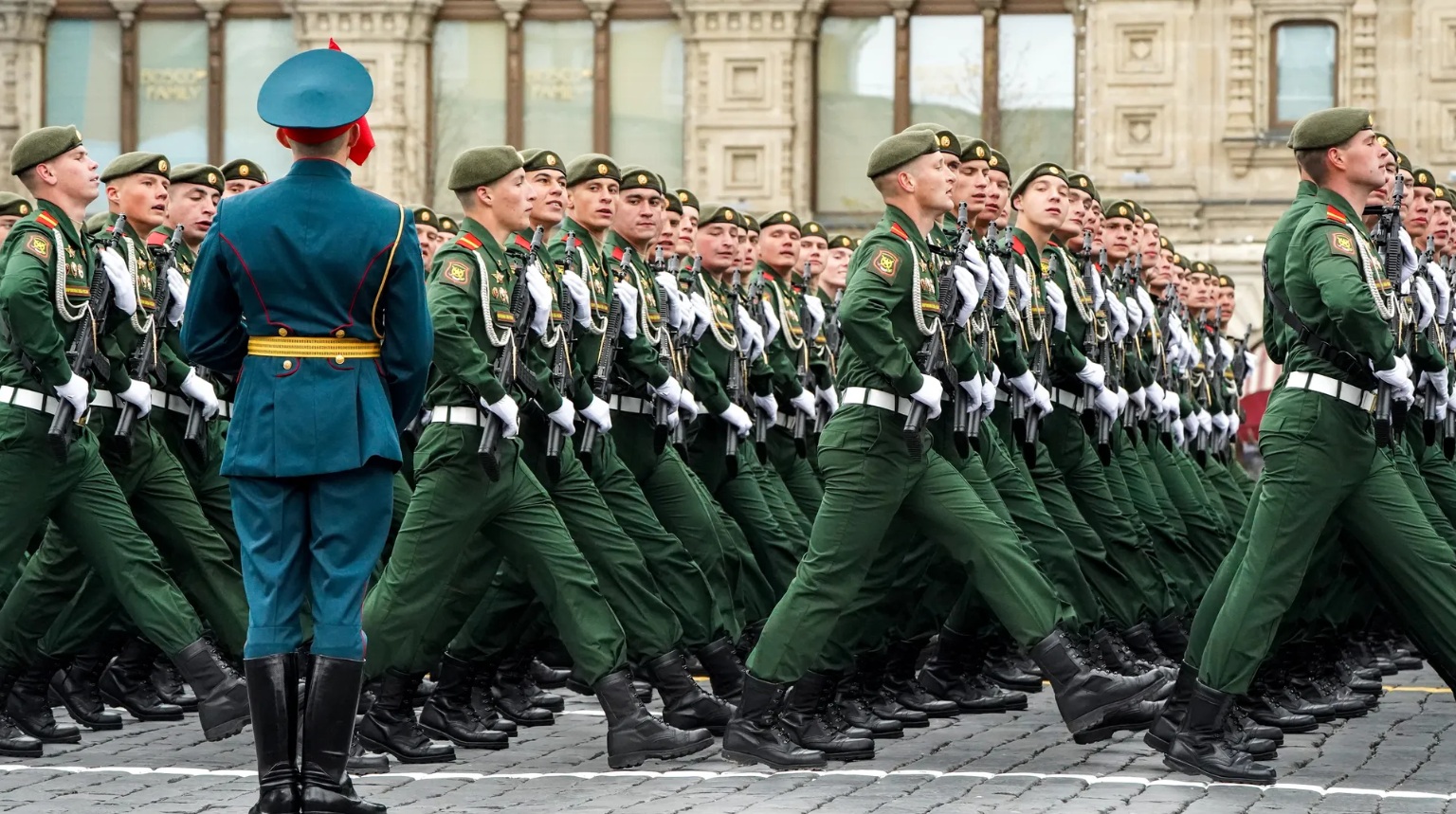 Вместо парада – болезнь: мировые лидеры массово отказываются от поездки в Москву на 9 мая