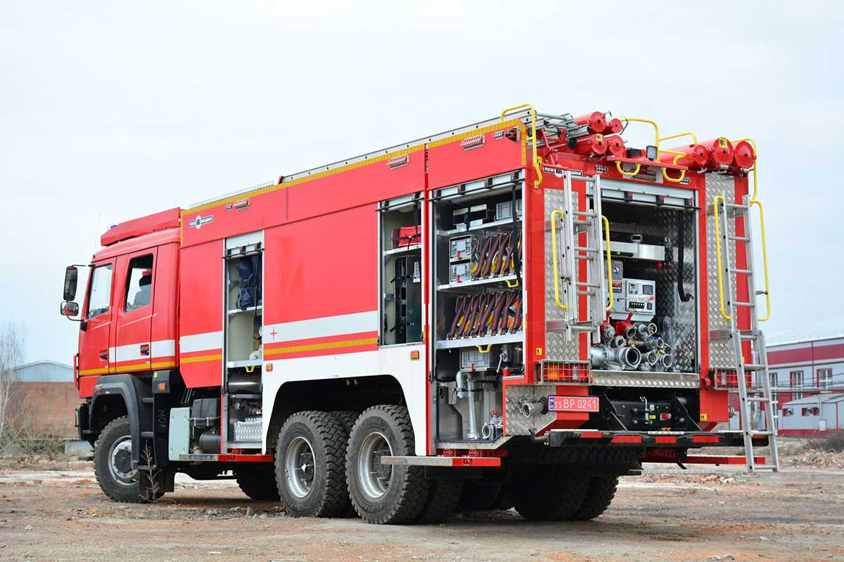 ДСНС замовила пожежні автоцистерни на 658 мільйонів гривень